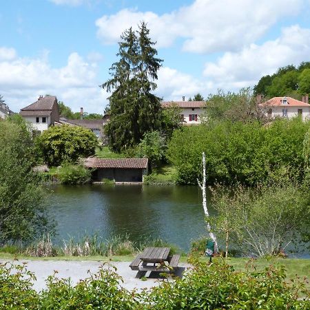 Lumineuse Maison Neuve, Cosy,67M², 2 Chambres/6 Couchages 1Km Lac, 200M Du Bourg. Vue Paisible, Sur La Nature Saint-Pardoux-lʼOrtigier Exteriér fotografie