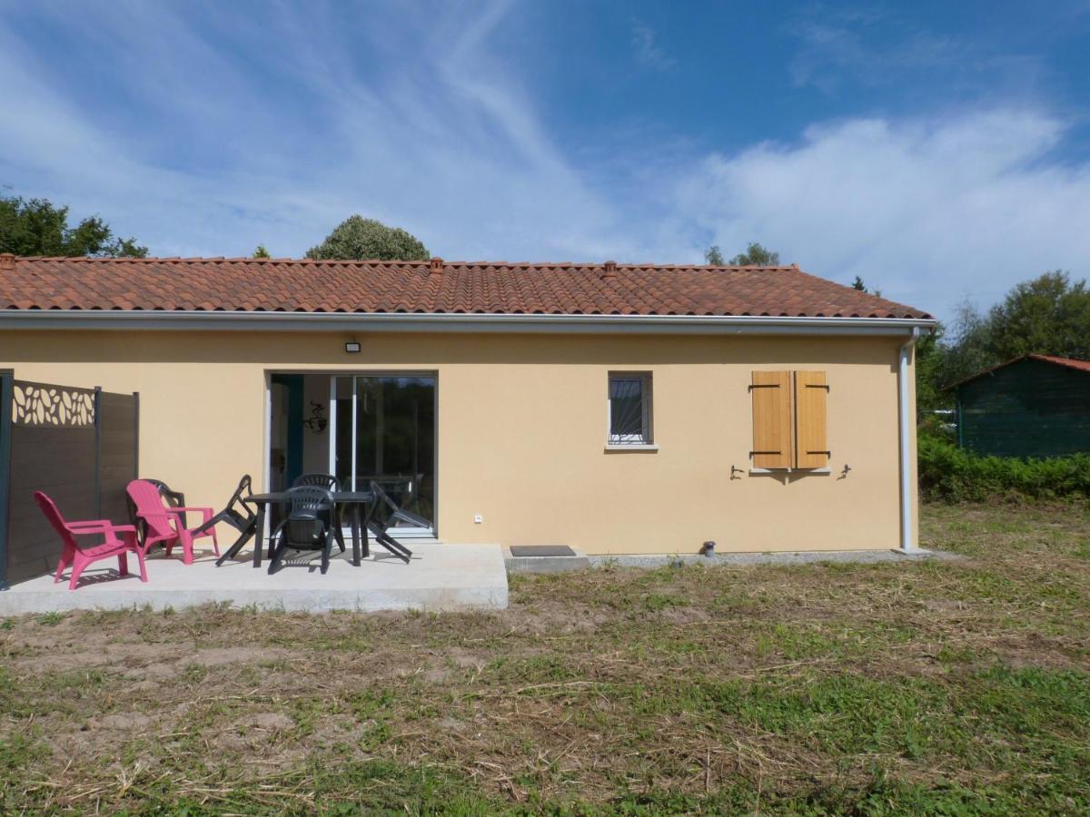 Lumineuse Maison Neuve, Cosy,67M², 2 Chambres/6 Couchages 1Km Lac, 200M Du Bourg. Vue Paisible, Sur La Nature Saint-Pardoux-lʼOrtigier Exteriér fotografie